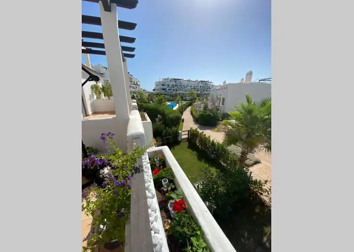 Sunset Resina Golf - 2 Bedrooms With Sea View - Естепона